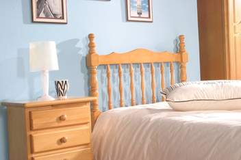 Cama Pino Torneada - imagen 2