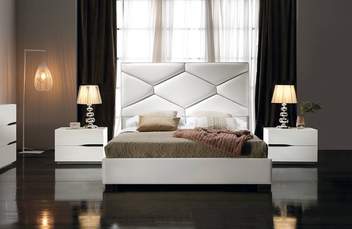 Cama Fija LD Martina - Cama de matrimonio con canapé fijo, tapizada en polipiel, tela o terciopelo. Disponible en varios tamaños y colores.