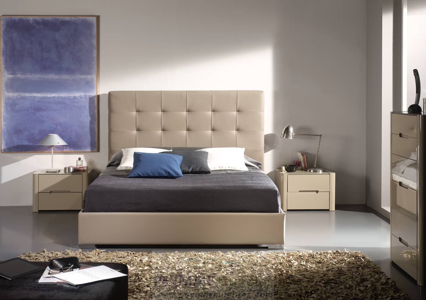 Cama Fija LD Belén - Cama con bañera fija tapizada en polipiel, tela o terciopelo,  disponible en varios tamaños y colores.