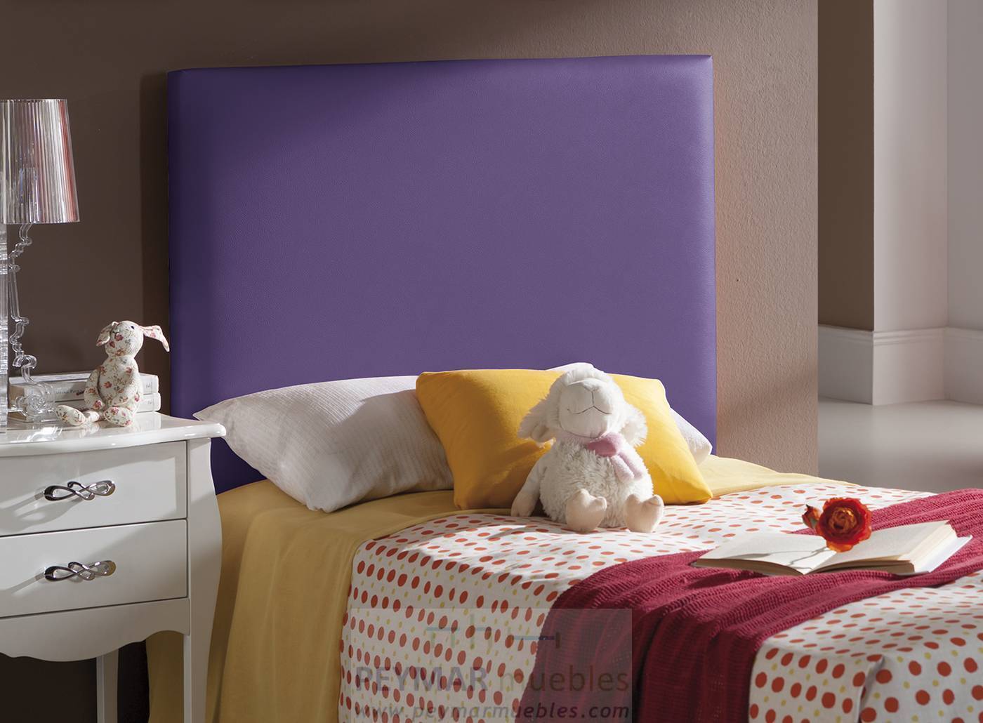 Cama Fija LD Piccolo - Cama juvenil o de matrimonio con bañera fija, tapizada en polipiel, tela o terciopelo. Disponible en varios tamaños y colores.