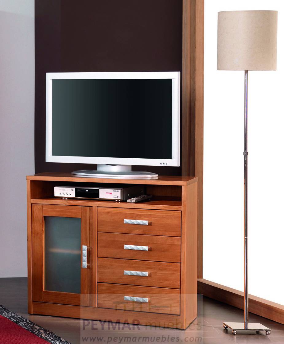 Mueble bajo TV con dos puertas y dos huecos