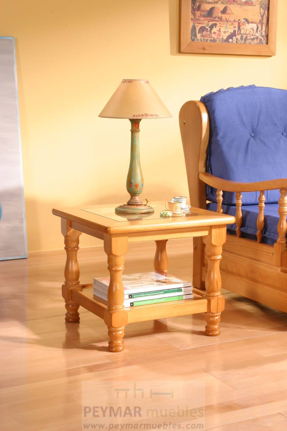 Mesa de rincón cuadrada con revistero y tapa de cristal, de madera de pino