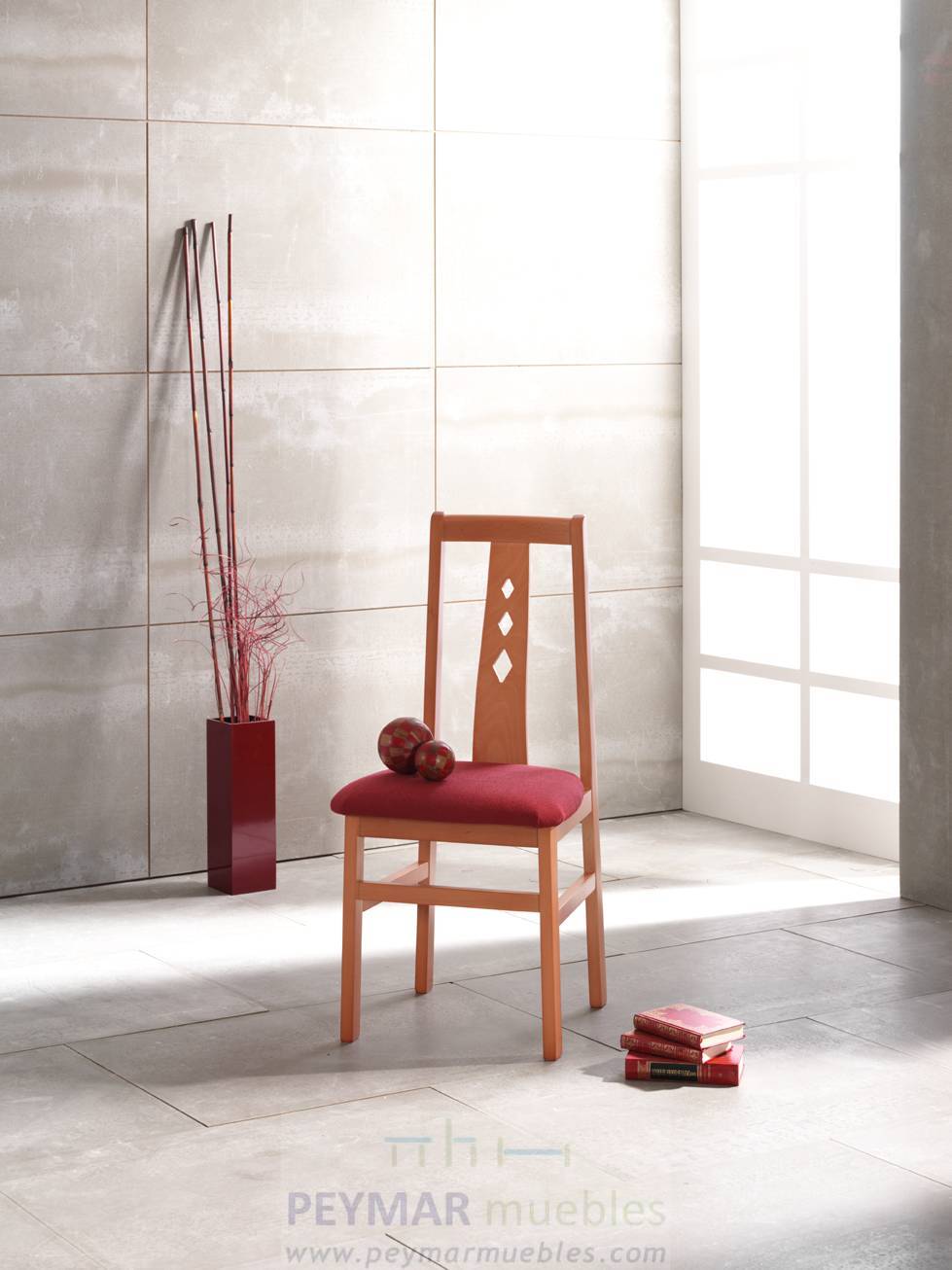 Silla de comedor tapizada M-151, de madera de haya maciza