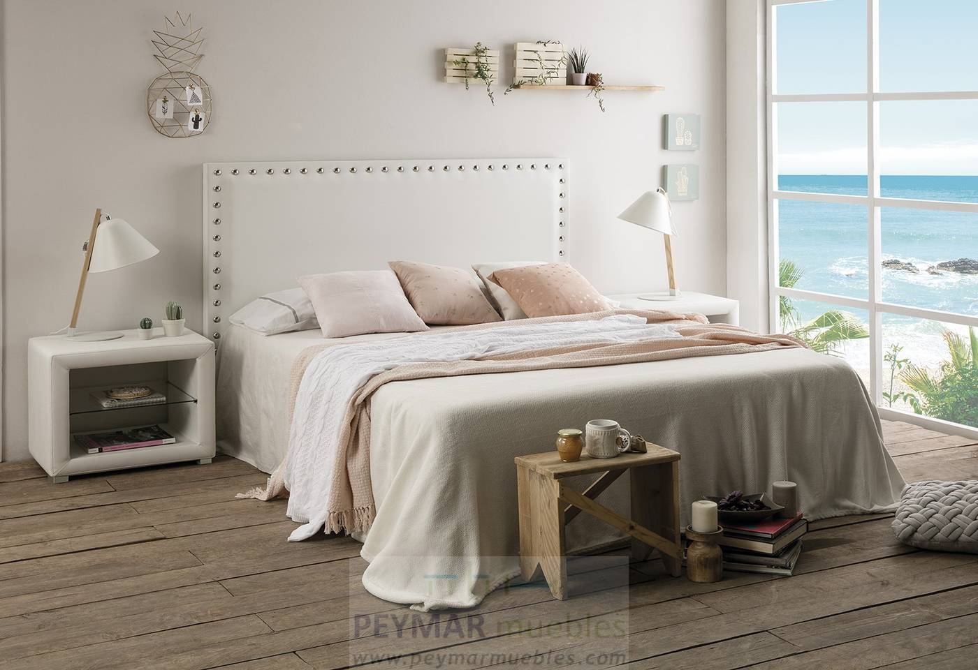 Cama Fija LD Manhattan - Cama con bañera fija tapizada en polipiel, tela o terciopelo. Disponible en varios tamaños y colores.