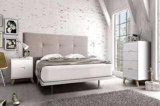 Dormitorio Sulaika Blanco - Dormitorio de matrimonio con cabecero tapizado en gris, blanco o piedra y dos mesitas lacadas en blanco