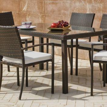 Conjunto mesa ▯150 + 4 sillones de ratán [Bahia] de Hevea - Conjunto de ratán sintético para jardín: mesa rectangular de 150 cm. con tapa de cristal templado y 4 sillones apilables con cojín
