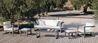 Set Aluminio Alhama-10 de Hevea - Conjunto aluminio: 1 sofá de 3 plazas + 2 sillones + 1 mesa de centro + 2 taburetes + cojines Dralón Lux.