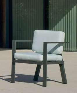 Sillón Aluminio Luxe Azores-1 de Hevea - Sillón Luxe con cojines gran confort desenfundables. Estructura aluminio color blanco, antracita, champagne, plata o marrón.
