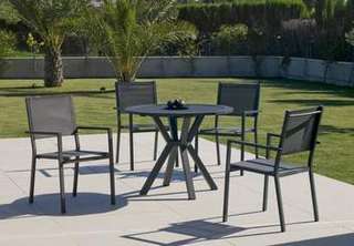 Set Aluminio Baracoa-Córcega 100-4 de Hevea - Moderno conjunto de aluminio luxe: Mesa de comedor poligonal de 100 cm. + 4 sillones de textilen. Disponible en color blanco, plata y antracita.