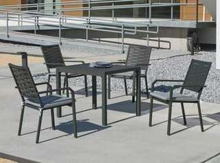 Set Aluminio Palma-Augusta 90-4 de Hevea - Conjunto de aluminio luxe para jardín o terraza: Mesa cuadrada 90 cm. + 4 sillones. Disponible en color blanco, bronce, antracita y champagne.