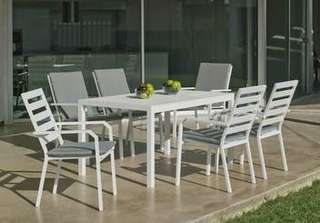 Set Aluminio Palma-Caravel 150-6 de Hevea - Conjunto aluminio luxe: Mesa rectangular 150 cm + 6 sillones. Disponible en color blanco, antracita, champagne, plata o marrón.