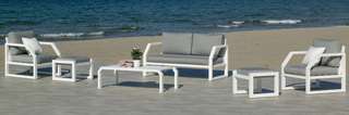 Set Aluminio Luxe Bellagio-9 de Hevea - Conjunto aluminio: 1 sofá 2 plazas + 2 sillones + mesa de centro + 2 taburetes. Colores: blanco, antracita, champagne, plata o marrón.
