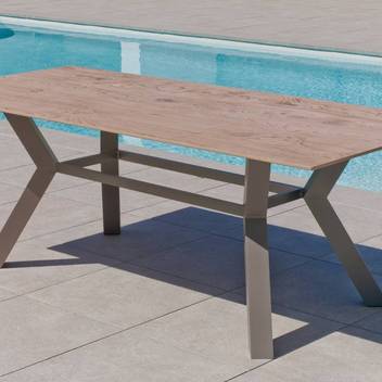 Mesa ▯220 de aluminio con tablero piedra [Veneto] de Hevea - Mesa de aluminio rectangular de 220 cm. para jardín, con tablero de piedra sinterizada de alta calidad. Disponible en varios colores.