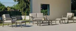 Set Aluminio Luxe Camelia-9 de Hevea - Conjunto lujo de aluminio: 1 sofá de 2 plazas + 2 sillones + 2 reposapiés + 1 mesa de centro + cojines.