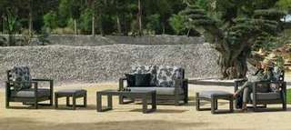 Set Aluminio Luxe Cartago-7 de Hevea - Conjunto lujoso y robusto de aluminio: 1 sofá de 2 plazas + 2 sillones + 1 mesa de centro + cojines.
