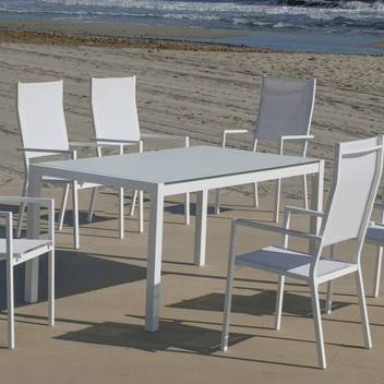 Set Córcega-160-4 Janeiro de Hevea - Conjunto de aluminio para jardín: Mesa rectangular con tablero HPL de 160 cm + 4 sillones altos de textilen. Colores: blanco y antracita.<br/><br/><b>OFERTA VÁLIDA HASTA FIN DE EXISTENCIAS</b>.<br/><b>PLAZO ENTREGA: 2 a 3 semanas</b>.