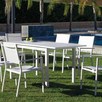 Mesa extensible ▯180 de aluminio [Palma] de Hevea - Mesa de aluminio para jardín, extensible 130/180 cm, con tablero lamas de aluminio. Colores: blanco, antracita, champagne, plata, marrón o nude.