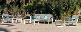 Sofa 3p + sillones + taburetes + mesa [Bolonia] de Hevea - imagen 2