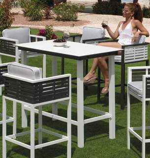 Mesa Bar Bicolor Boracay-130 de Hevea - Exclusiva mesa de bar rectangular, de aluminio bicolor, con tablero HPL de 130 cm.