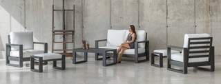 Sofá 2p + 2 sillones + mesa de aluminio [Cartago] de Hevea - Conjunto lujoso y robusto de aluminio para jardín: 1 sofá de 2 plazas + 2 sillones + 1 mesa de centro. Disponible en color blanco, antracita, champagne, plata, marrón o nude.