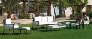 Sofá 3p + sillones + taburetes de aluminio [Diva] de Hevea - Lujoso conjunto de alumnio bicolor para jardín: 1 sofá de 3 plazas + 2 sillones + 2 reposapiés + 1 mesa de centro.