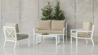 Set Aluminio Luxe Dounvil-9 de Hevea - Conjunto de aluminio de lujo que incluye: un sofá dos plazas, dos sillones, una mesa de centro,  dos reposapiés y cojines.