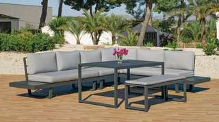 Set aluminio: rinconera 6p + mesa + banco [Loira] de Hevea - Rinconera luxe 6 plazas + mesa de centro alta + banco, para jardín. Estructura robusta de aluminio color blanco, antracita, champagne, plata, marrón o nude.