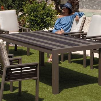 Mesa de comedor-jardín ▯240 de aluminio bicolor de Hevea - Exclusiva mesa para jardín de 240 cm de ancho. Fabricada de aluminio con tablero lamas de aluminio bicolor.