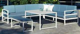 Rinconera 7 p de aluminio + mesa + banco [Lugo] de Hevea - Rinconera modular de 7 plazas para jardín + mesa centro alta + banco. Estructura aluminio color blanco, antracita, champagne, plata, marrón o nude.