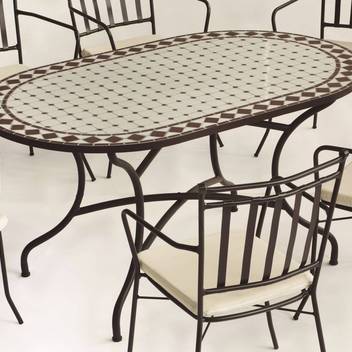 Mesa mosaico ⬯150 de acero color bronce [Sambala] de Hevea - Mesa de acero forjado color bronce para jardín, con tablero mosaico ovalado color blanco y negro de 150 cm.