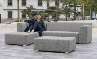 Set Chaiselongue Versach de Hevea - Lujoso conjunto de aluminio tapizado con tela Dralón Lux: Chaiselonge + sofá 2 plazas + mesa de centro.