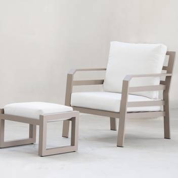 Sillón relax de aluminio para jardín [Kravi] de Hevea - Sillón confort con cojines desenfundables para exterior. Estructura aluminio color blanco, plata, marrón, nude, champagne o antracita.