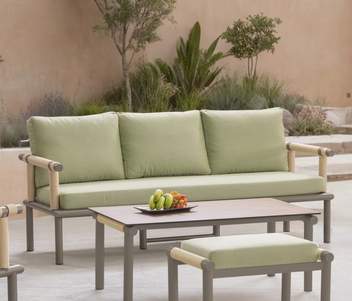 Sofá 3 plazas de aluminio y cuerda [Urbia] de Hevea - Sofá relax 3 plazas con cojines desenfundables para jardín. Estructura de aluminio recubierta de cuerda redonda. Disponible en color blanco, antracita, champagne o marrón.