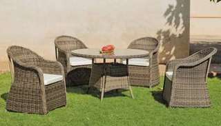 Set mesa mosaico ◯120 + 4 sillones ratán [Amanda] de Hevea - Conjunto de ratán sintético color natural envejecido para jardín: mesa de 120 cm. con tapa de cristal templado + 4 sillones con cojines