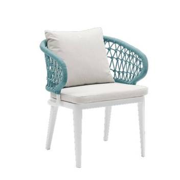 Sillón comedor aluminio y cuerda [Isabela] de Mooma - Sillón de comedor para jardín y terraza. Estructura de aluminio lacado en blanco recubierta de cuerda náutica redonda de color gris o verde. Cojines del asiento (5 cm) y respaldo (10 cm) en tejido waterproff de color gris claro.