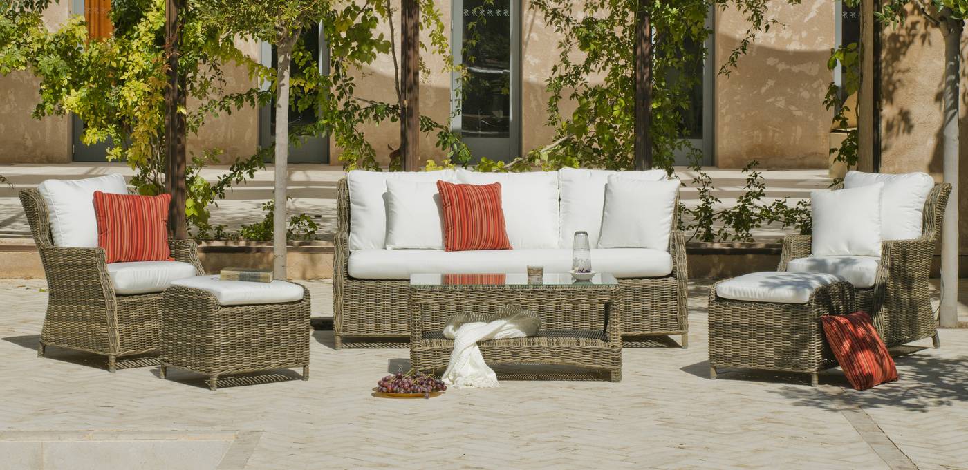Conjunto de médula sintética calidad superior: sofá 3 plazas, 2 sillones, 2 reposapiés y mesa de centro
