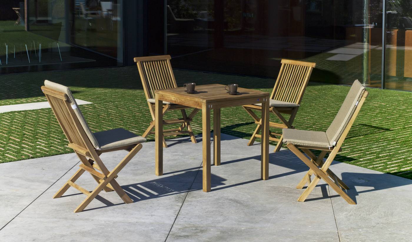 Conjunto de madera de teka maciza para jardín o terraza: 1 mesa cuadrada 70x70 cm. + 4 sillas con cojines asiento