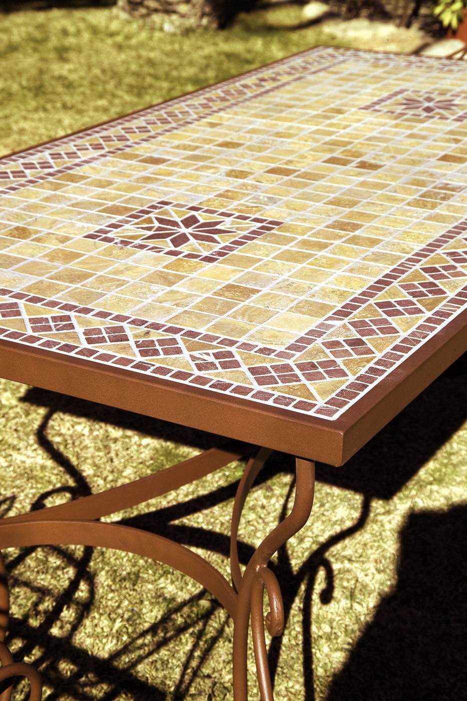 Mesa forja Marbella - Mesa cuadrada o rectangular de forja con tapa de mosaico o cristal, disponible en varias medidas y acabados