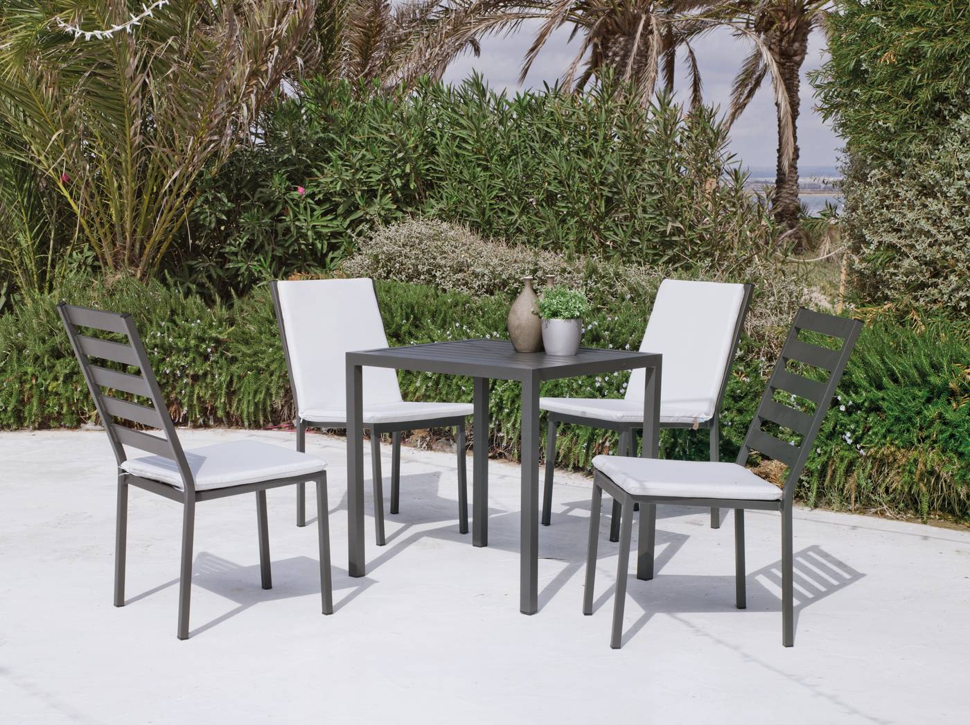 Set Aluminio Melea/Graciela-80/4 - Mesa de comedor de 80cm. + 4 sillas. Disponible en color blanco, antracita, champagne, plata o marrón.