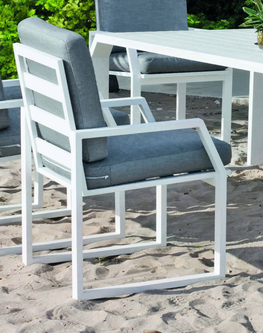 Sillón Aluminio Zafiro-31 - Sillón comedor para jardín o terraza. Estructura, asiento y respaldo de aluminio de color blanco, antracita, champagne, plata o marrón