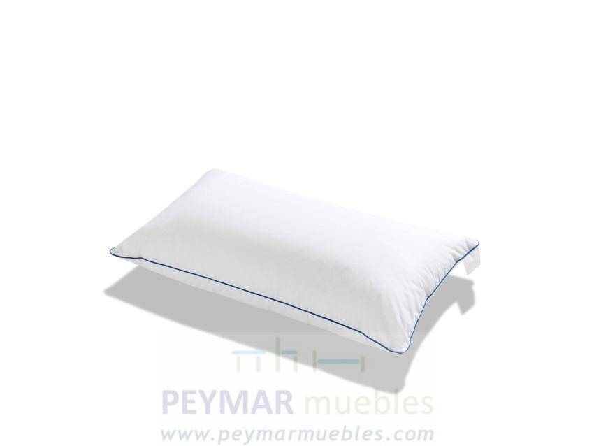 Almohada de pluma y plumón.  Ligera, cálida y transpirable.