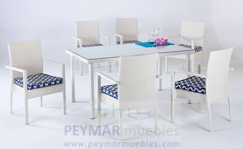 Conjunto Ratán Sint. Emir-150 - Conjunto de ratán sintético color blanco: mesa de 150 cm. con tapa de cristal templado y 4 sillones con cojines