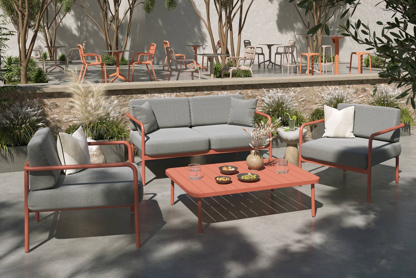Conjunto Aluminio Cannes - Conjunto de jardín formado por sofá 2 plazas, 2 sillones y mesa de centro. Disponible en dos colores diferentes.