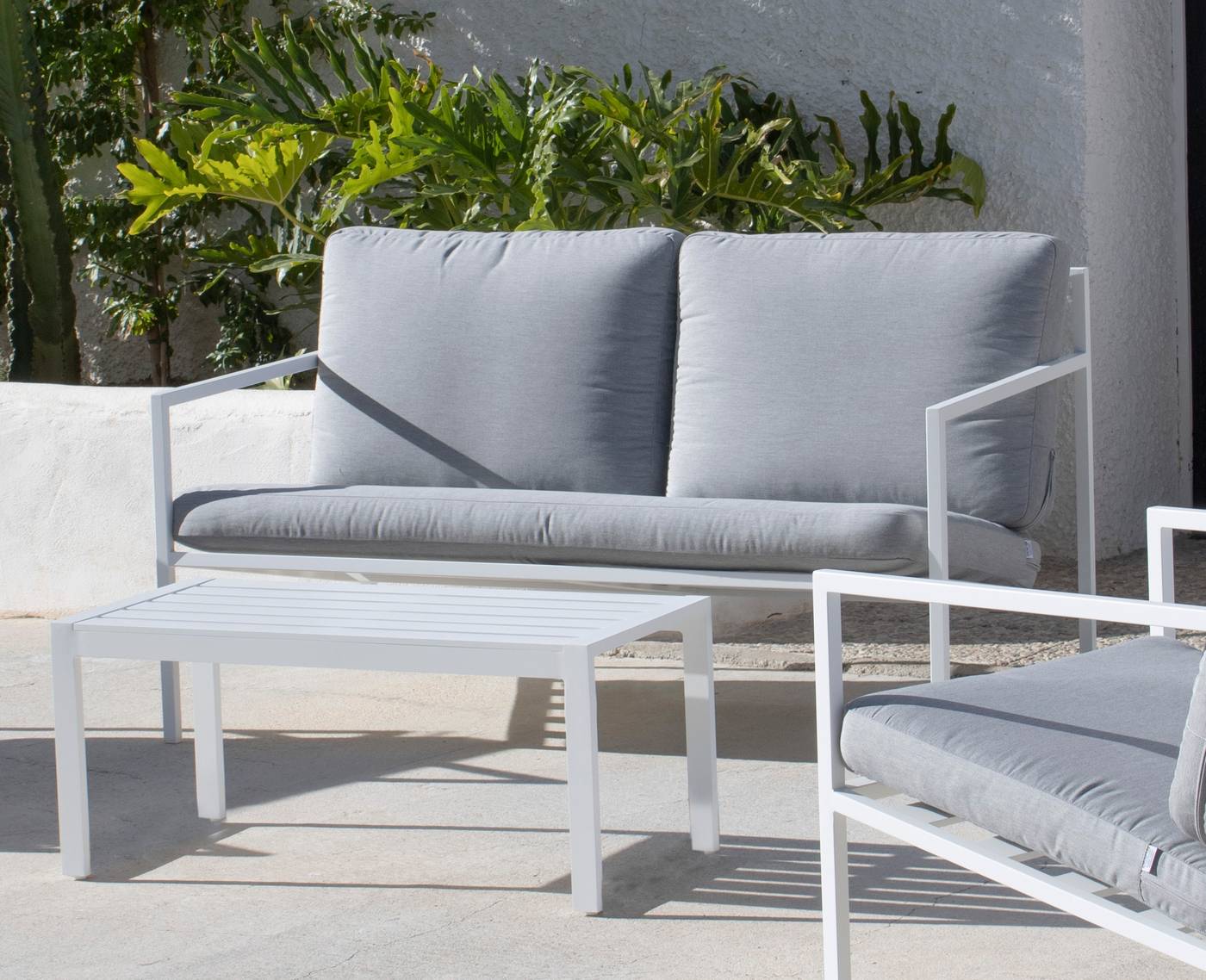 Set Aluminio Capri-7 - Conjunto aluminio: sofá 2 plazas + 2 sillones + 1 mesa de centro. Estructura color blanco o antracita.