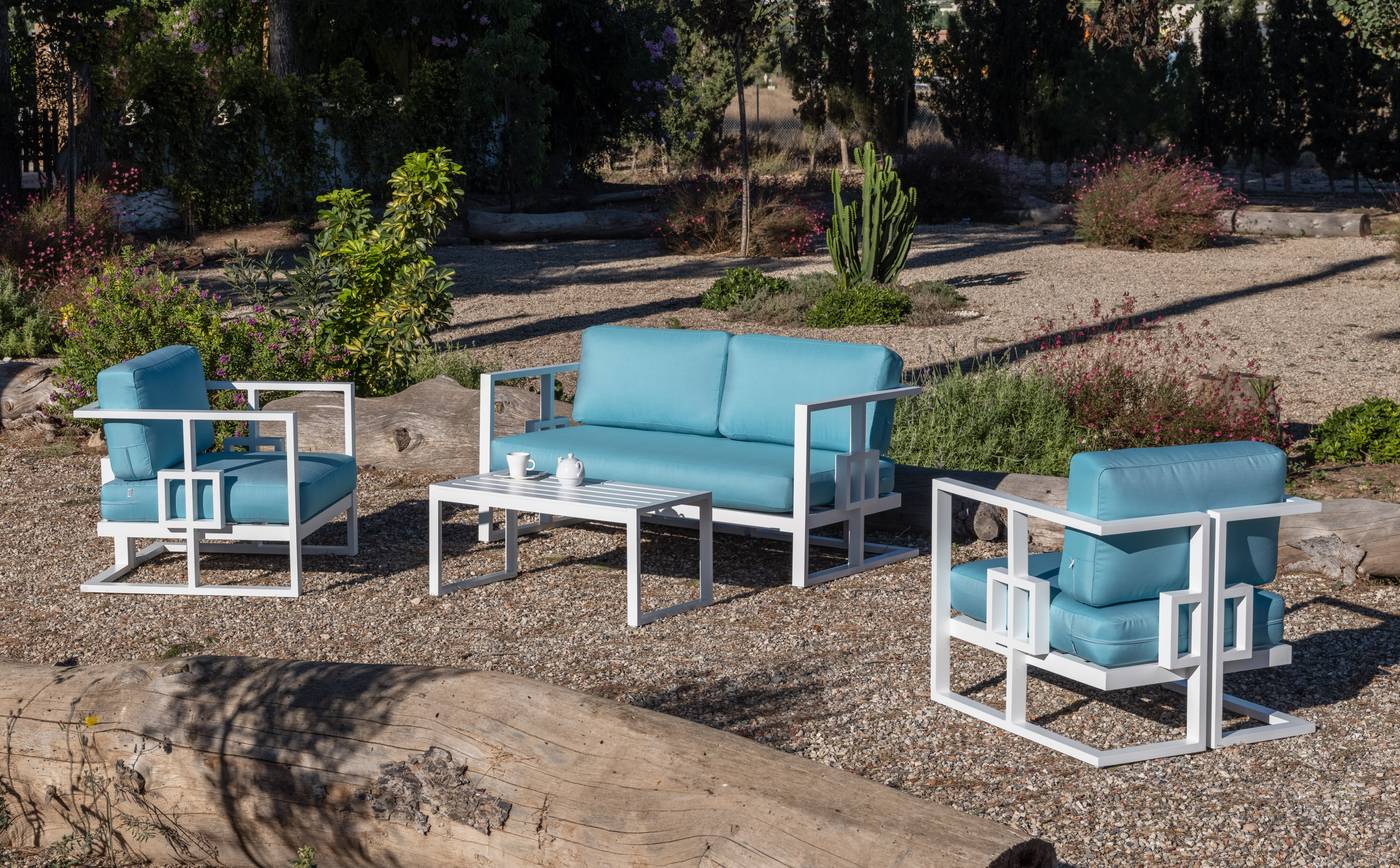 Conjunto de aluminio: sofá de 2 plazas + 2 sillones + 1 mesa de centro. Disponible en color blanco, antracita, marrón, champagne o plata.