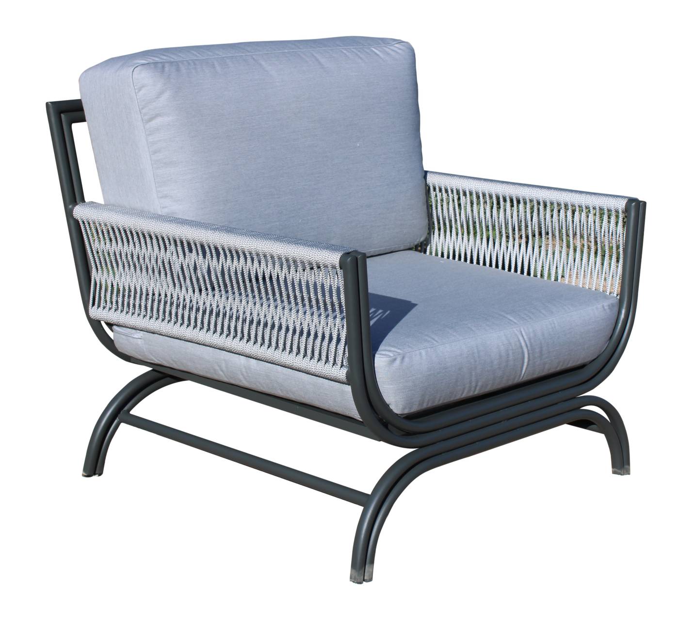 Set Aluminio Saona-10 - Conjunto de alumino y cuerda: sofá de 3 plazas + 2 sillones + 1 mesa de centro + 2 reposapiés. Colores: blanco, antracita, marrón, champagne o plata.
