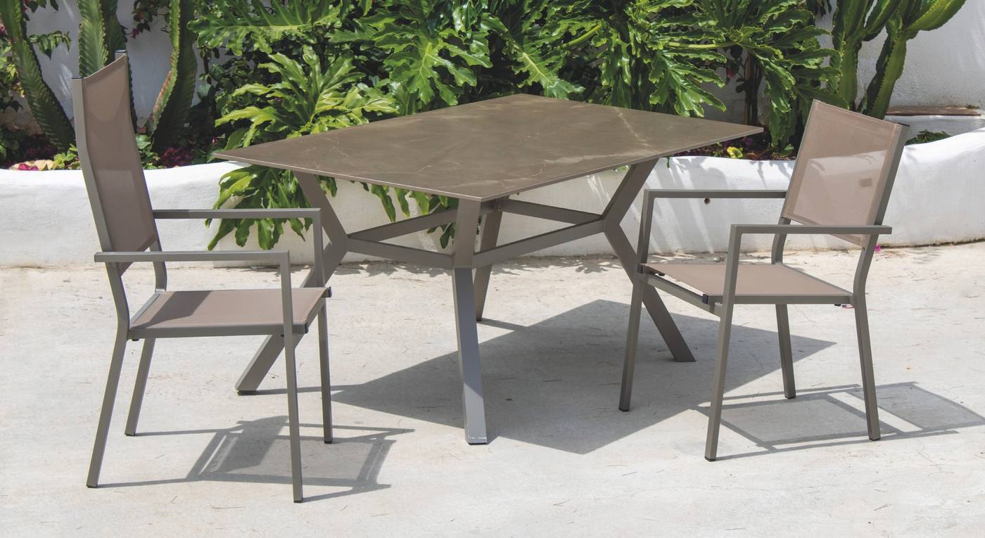 Mesa Alum y Piedra Veneto-160 - Mesa de aluminio rectangular de 160 cm, con tablero de piedra sinterizada de alta calidad. Disponible en varios colores.