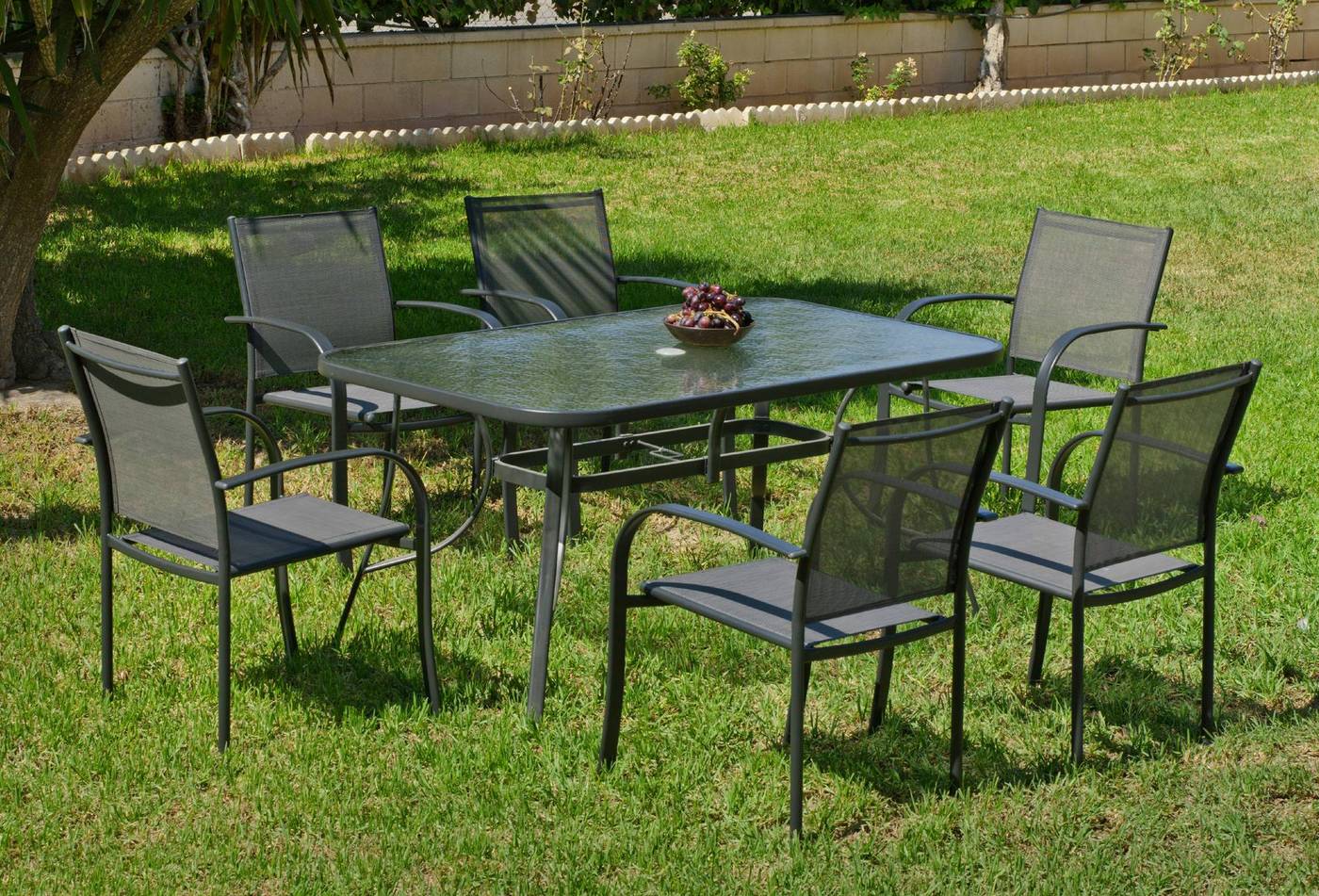 Conjunto de acero color antracita: mesa de 150 cm. Con tapa de cristal templado + 4 sillones de acero y textilen