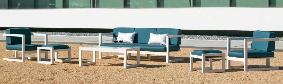 Set Aluminio Alhama-10 - Conjunto aluminio: 1 sofá de 3 plazas + 2 sillones + 1 mesa de centro + 2 taburetes + cojines Dralón Lux.