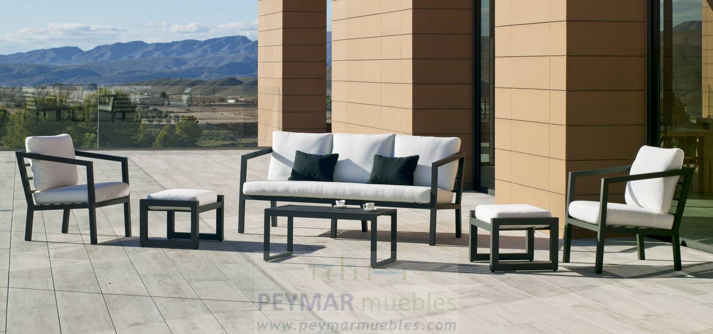 Conjunto aluminio luxe: 1 sofá 3 plazas + 2 sillones + 1 mesa de centro. Disponible en color blanco, antracita, champagne, plata o marrón.<br/><br/><b>OFERTA VÁLIDA HASTA EL 30 DE JUNIO O FIN DE EXISTENCIAS</b>